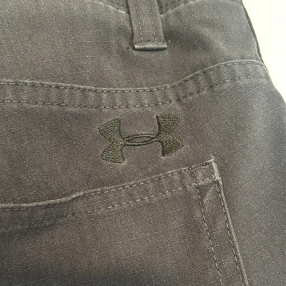 Under Armour Men’s UA STORM Tacticsl Patrol Pants in Dark Gray - Picture 7 of 11